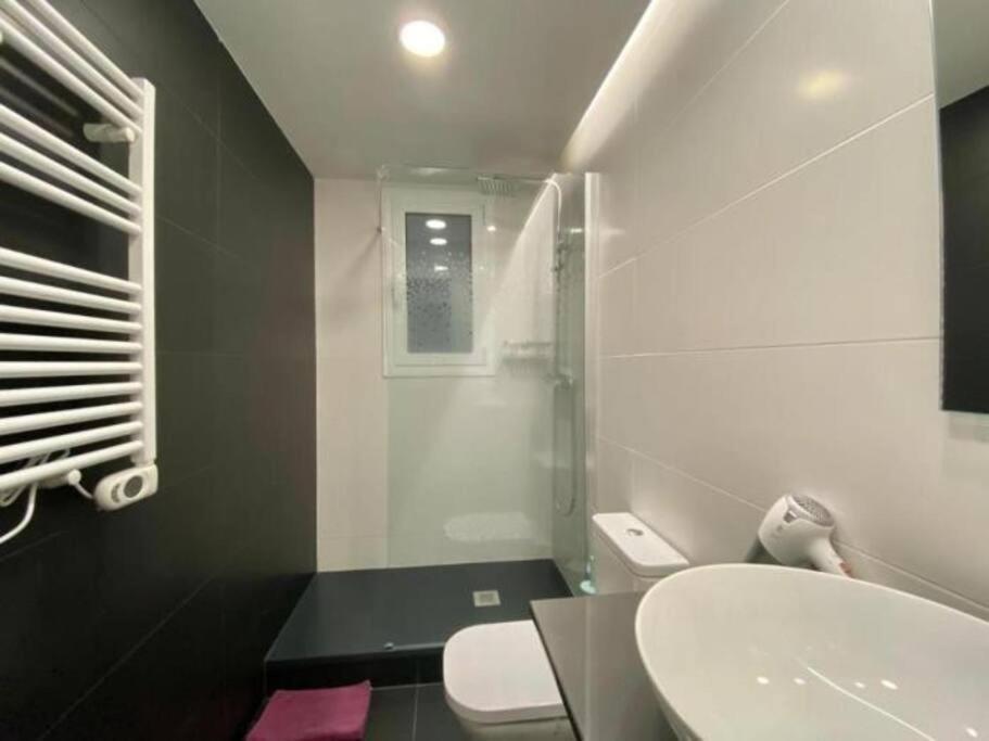 Modern Apartment Close To The Camp Nou Stadium Barcelona Ngoại thất bức ảnh